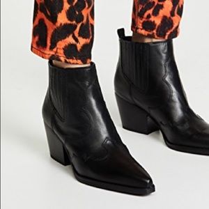 Sam Edelman black leather Winona booties